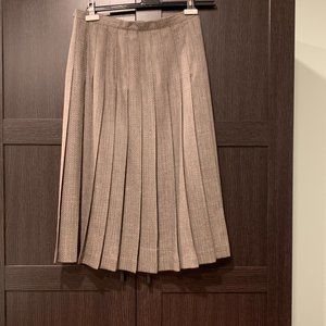 Burberry vintage pleated skirt